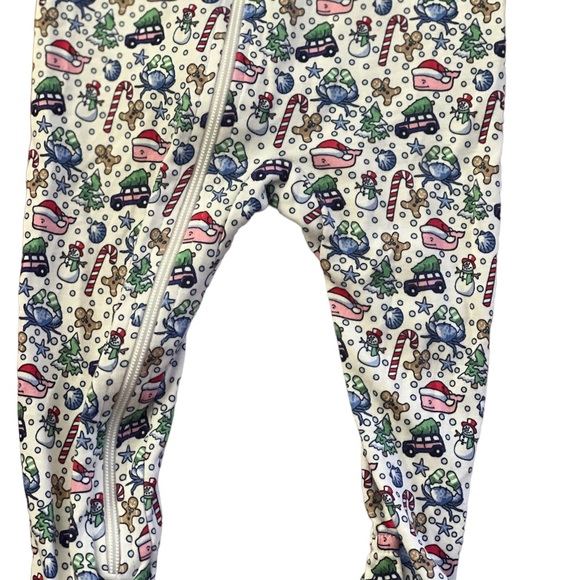 Vineyard Vines Whale Holiday Christmas 🎄 Onesie Foo - Picture 3 of 11